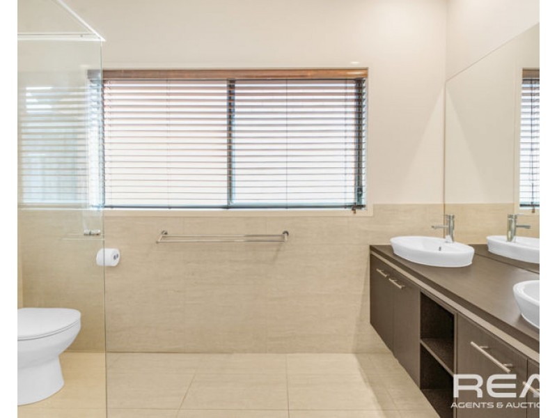 43 The Avenue, Blakeview SA 5114