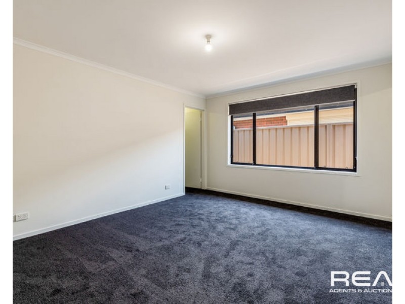 12 Lucy Drive, Munno Para West SA 5115