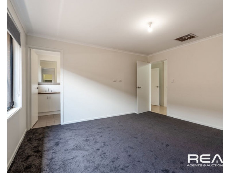 12 Lucy Drive, Munno Para West SA 5115