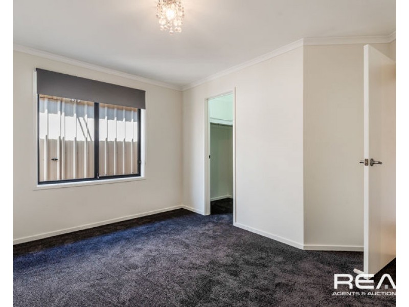 12 Lucy Drive, Munno Para West SA 5115
