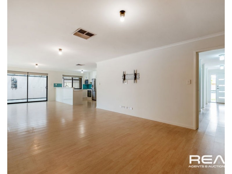 12 Lucy Drive, Munno Para West SA 5115