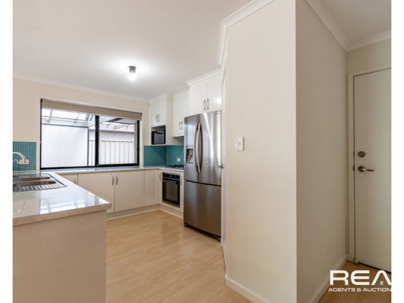 12 Lucy Drive, Munno Para West SA 5115