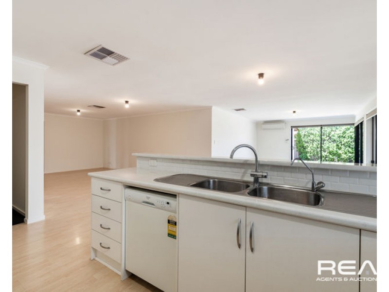 12 Lucy Drive, Munno Para West SA 5115