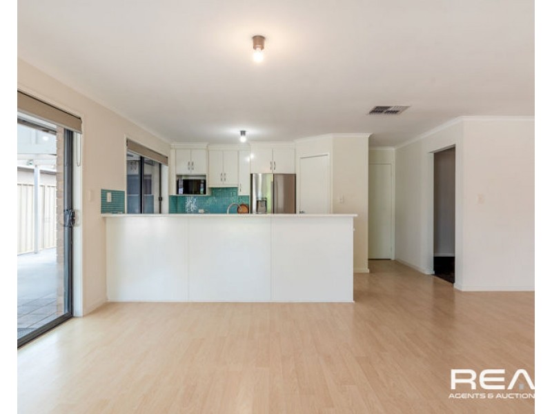 12 Lucy Drive, Munno Para West SA 5115