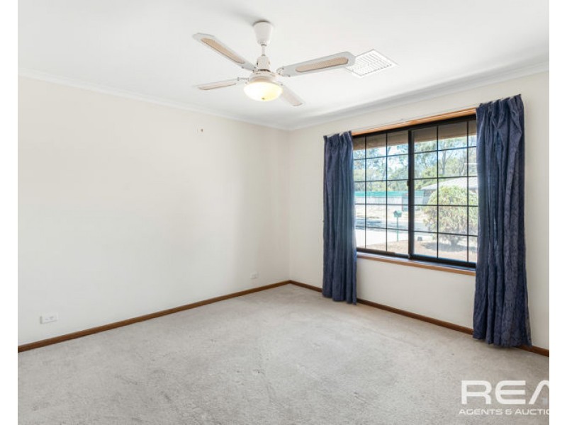 63 Piper Street, Parafield Gardens SA 5107
