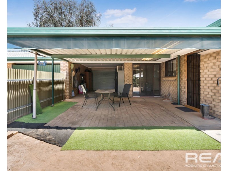 63 Piper Street, Parafield Gardens SA 5107