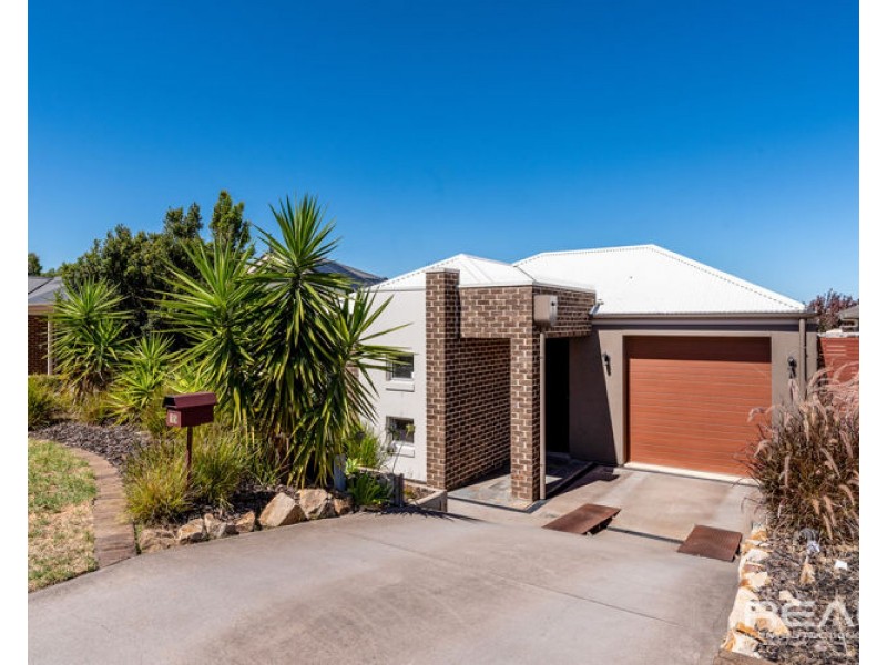 15 Ascot Circuit, Golden Grove SA 5125