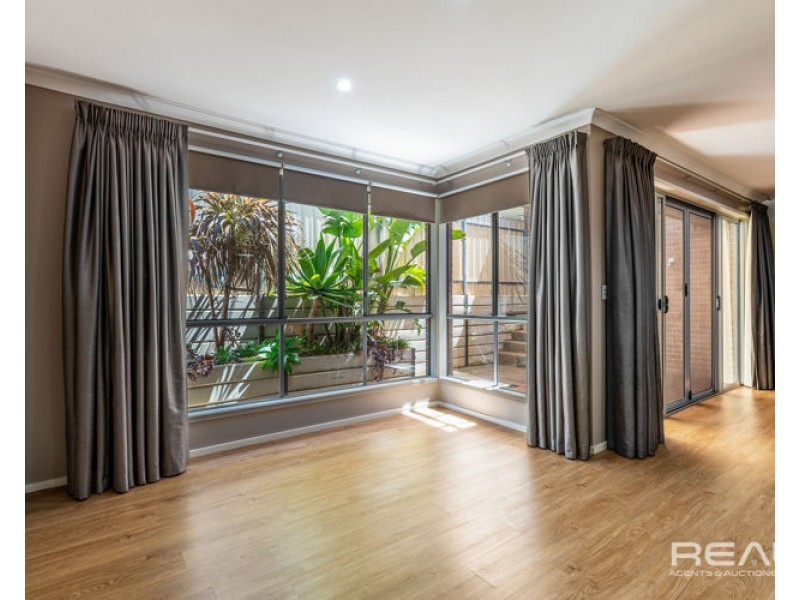 15 Ascot Circuit, Golden Grove SA 5125