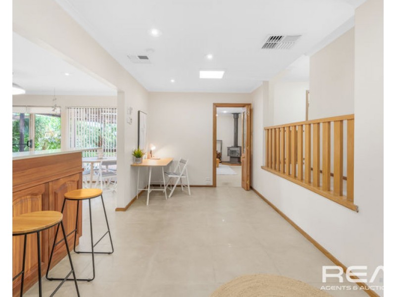 53 Flinders Drive, Valley View SA 5093