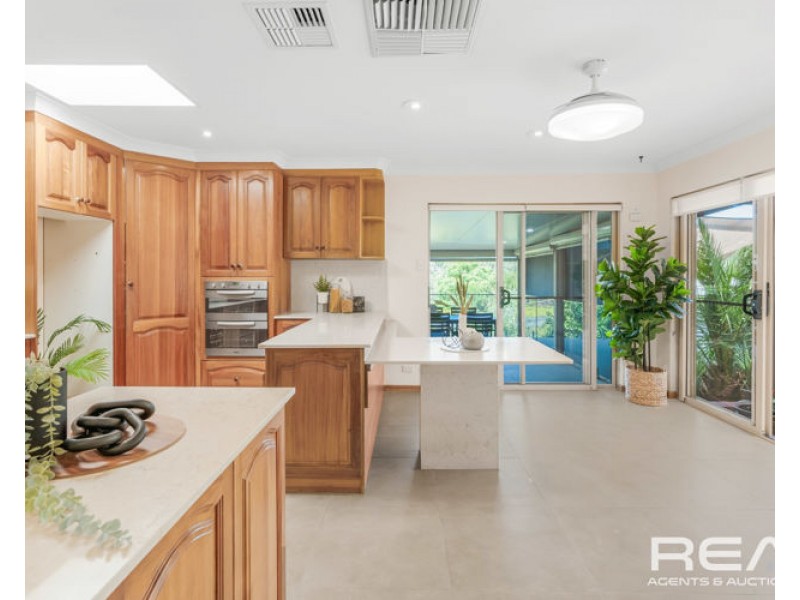 53 Flinders Drive, Valley View SA 5093