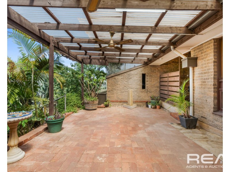 53 Flinders Drive, Valley View SA 5093