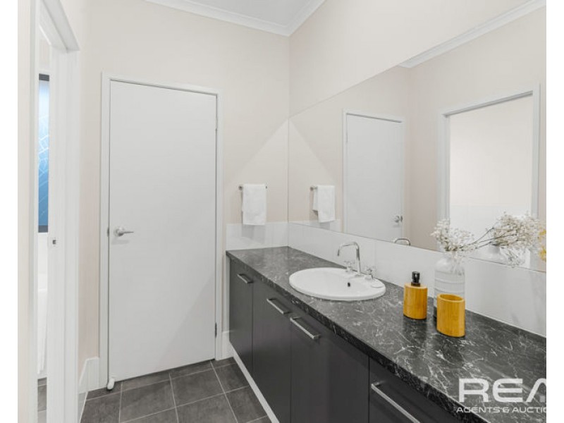 14 Apple Close, Virginia SA 5120