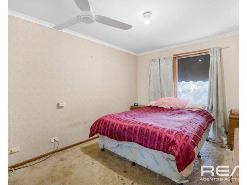 23 Hawker Crescent, Elizabeth East SA 5112