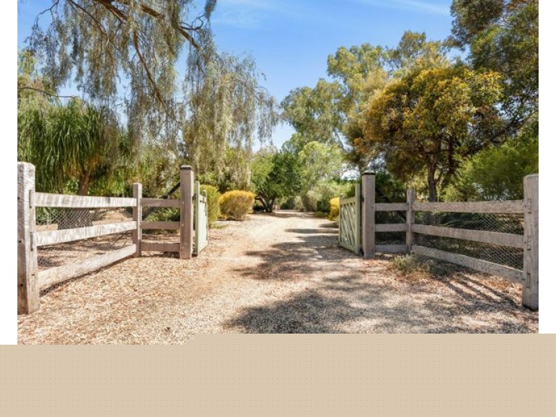 8 Linda Street, Shea-oak Log SA 5371