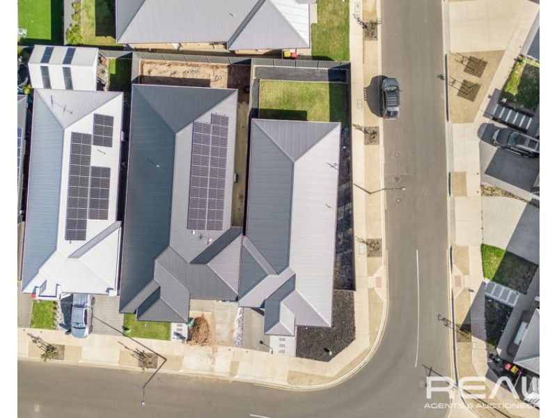 9 Eucalyptus Crescent, Andrews Farm SA 5114