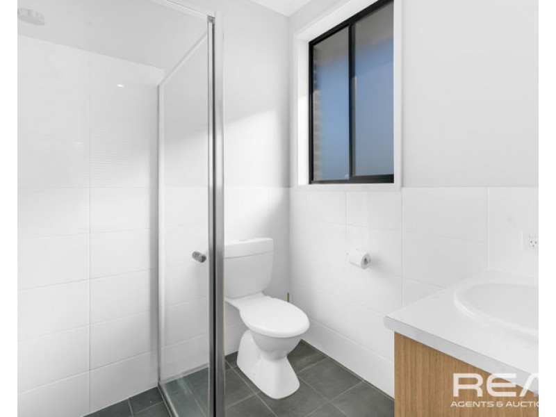 9 Eucalyptus Crescent, Andrews Farm SA 5114