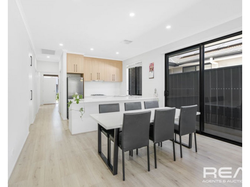 9 Eucalyptus Crescent, Andrews Farm SA 5114