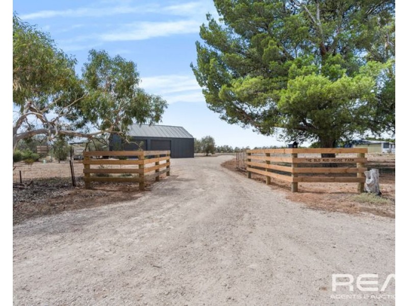 57 Angas Plains Road, Belvidere SA 5255