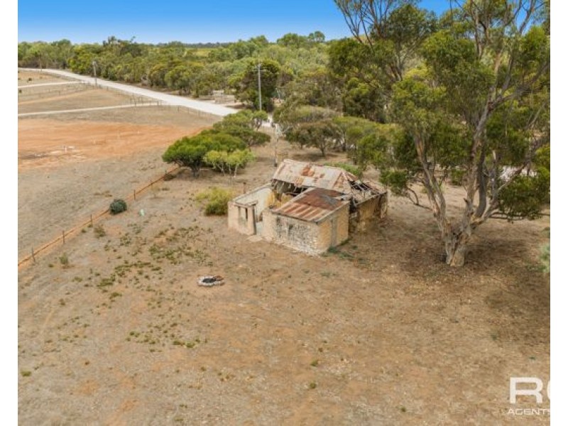 57 Angas Plains Road, Belvidere SA 5255