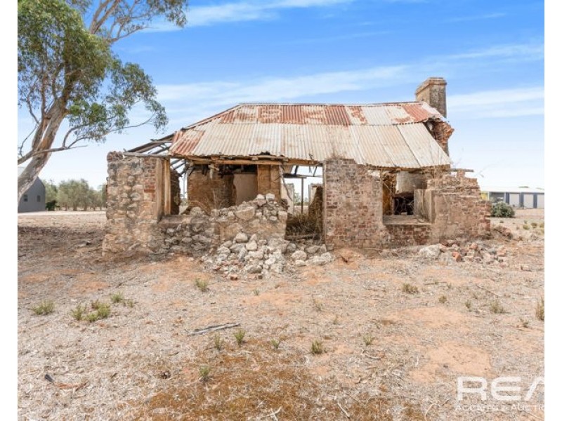 57 Angas Plains Road, Belvidere SA 5255