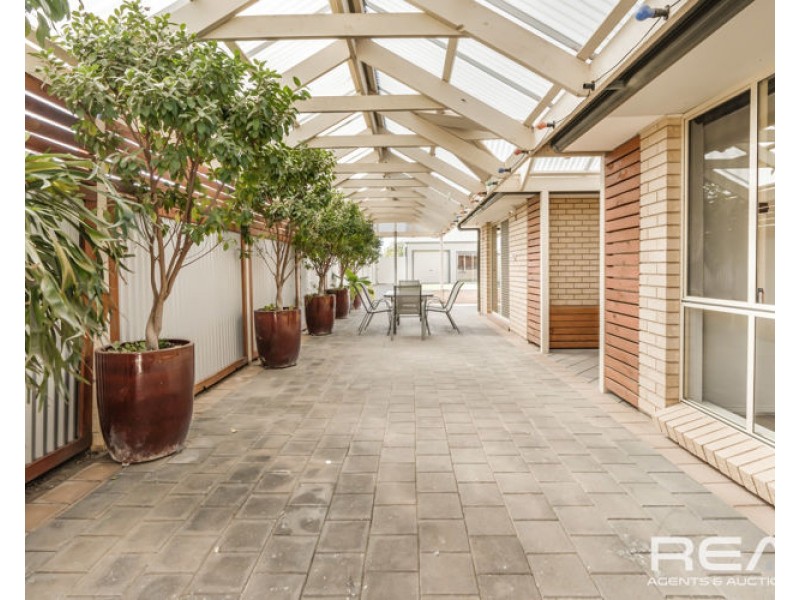 10 Ponderosa Road, Munno Para West SA 5115