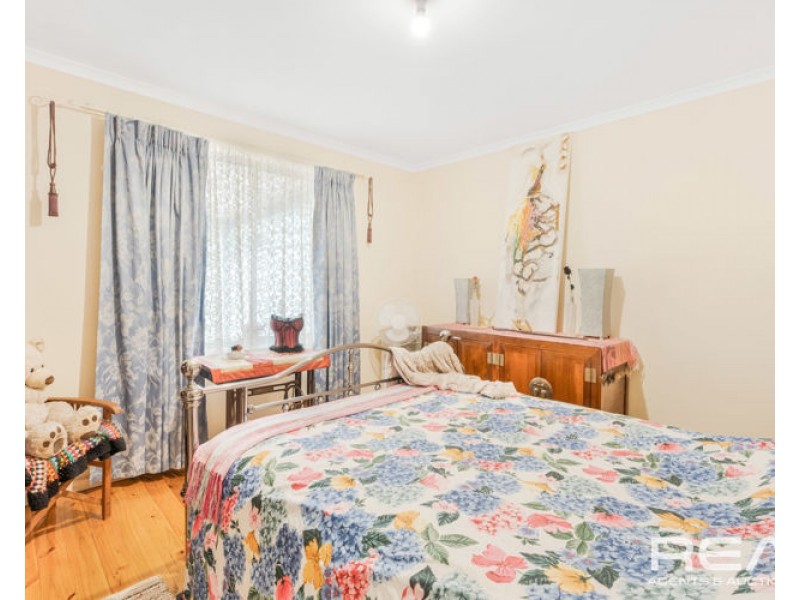 40 Marcian Avenue, Elizabeth Downs SA 5113