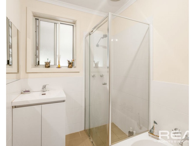 40 Marcian Avenue, Elizabeth Downs SA 5113