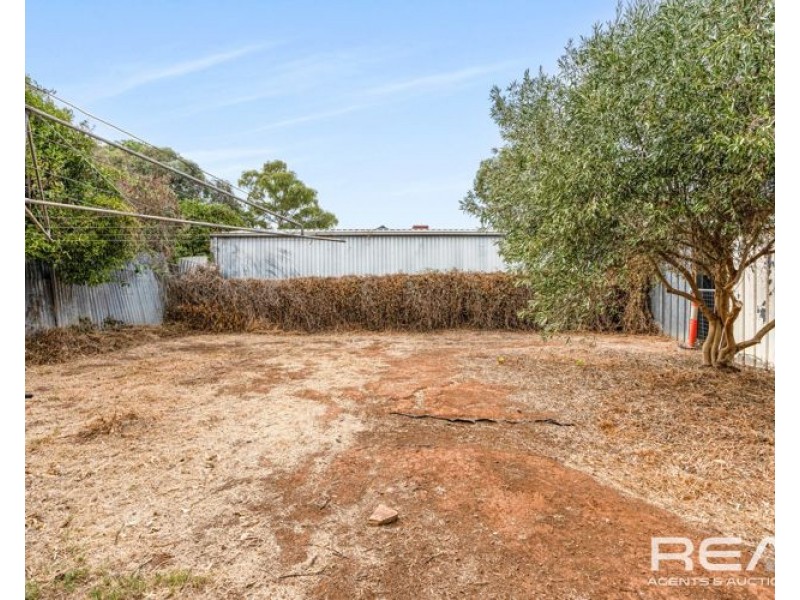 40 Marcian Avenue, Elizabeth Downs SA 5113