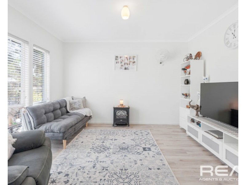 19 Centenary Circuit, Andrews Farm SA 5114