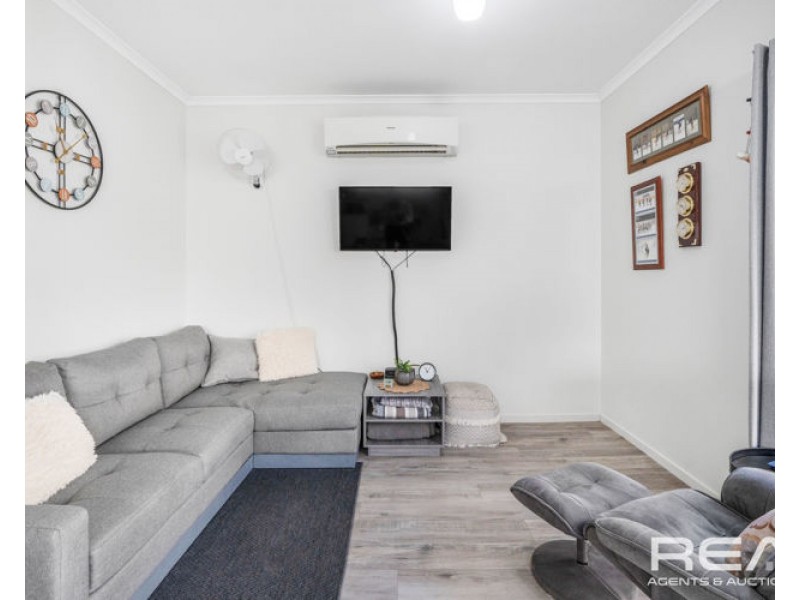 19 Centenary Circuit, Andrews Farm SA 5114