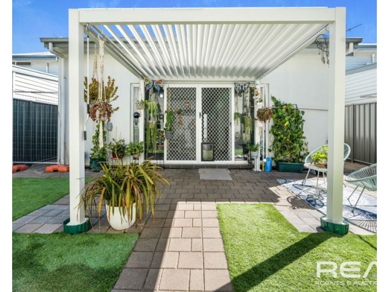 19 Centenary Circuit, Andrews Farm SA 5114