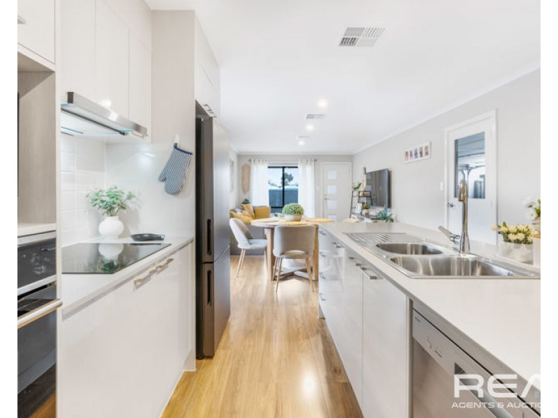 64/60A Strathaird Boulevard, Smithfield SA 5114