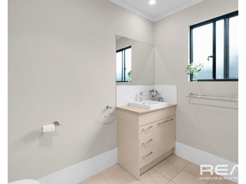 64/60A Strathaird Boulevard, Smithfield SA 5114
