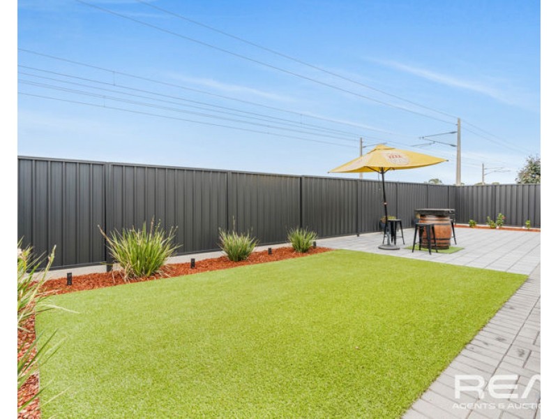 64/60A Strathaird Boulevard, Smithfield SA 5114