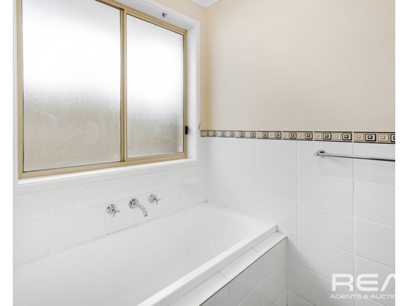 7 Arcadia Drive, Smithfield SA 5114