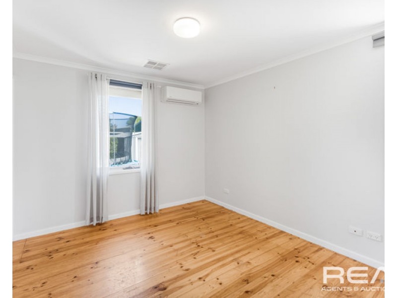 19 Koongarra Crescent, Munno Para SA 5115