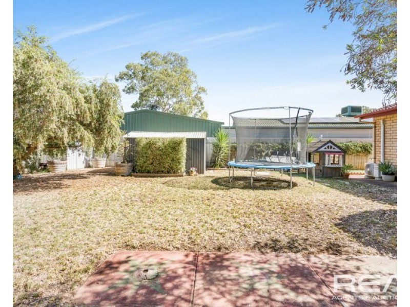 19 Koongarra Crescent, Munno Para SA 5115