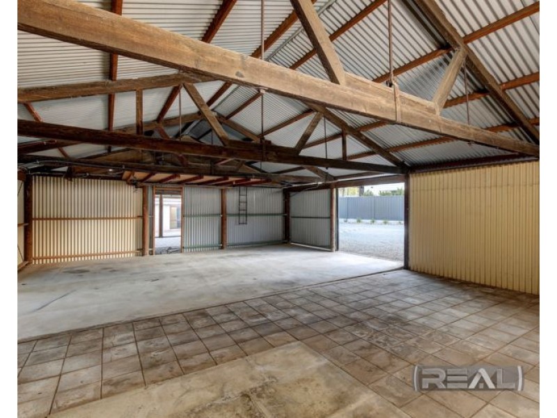 2 Wakefield Road, Leasingham SA 5452