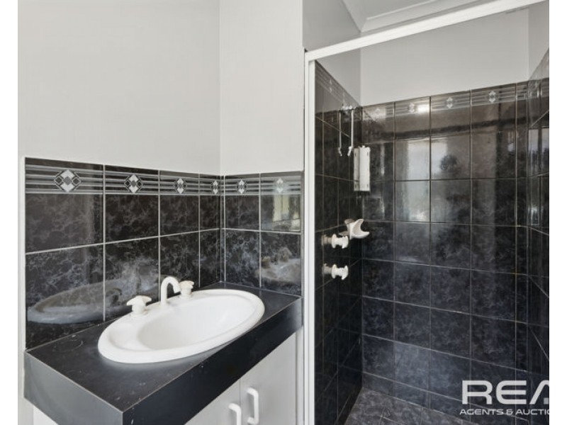 6 Pyrus Crescent, Andrews Farm SA 5114