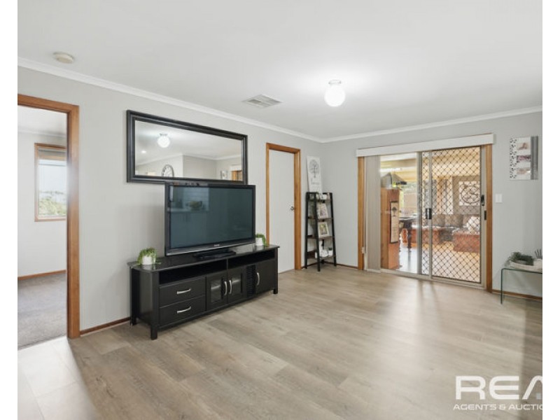 5 Linwood Grove, Hillbank SA 5112