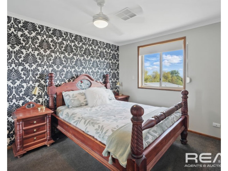 5 Linwood Grove, Hillbank SA 5112