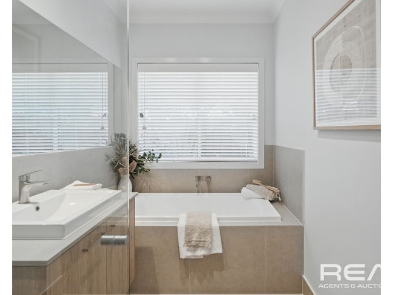 20 The Avenue, Roseworthy SA 5371
