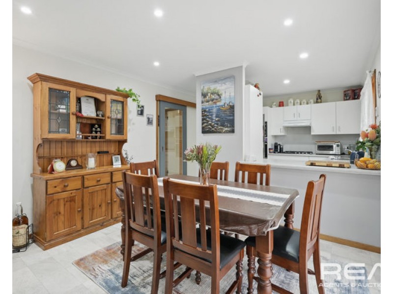 9 Leyden Court, Salisbury Downs SA 5108