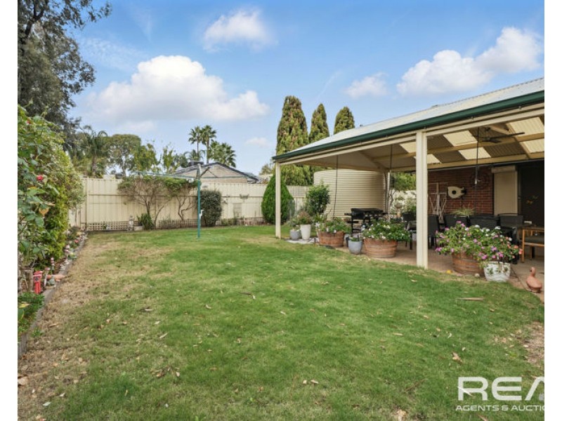 9 Leyden Court, Salisbury Downs SA 5108