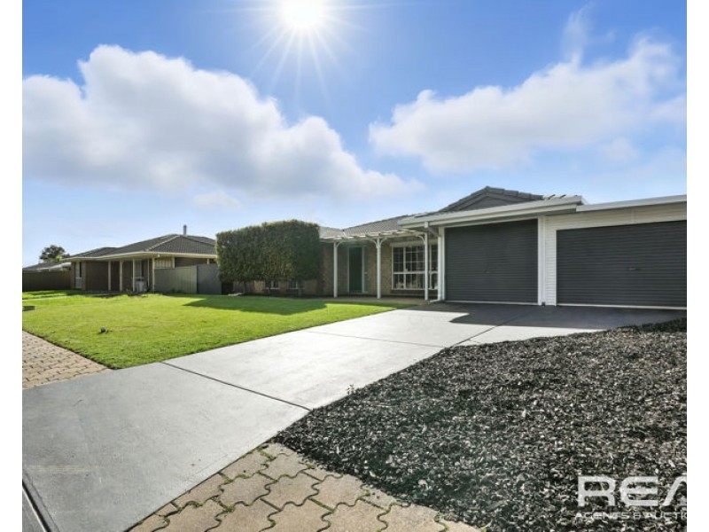 15 Bolivia Crescent, Paralowie SA 5108