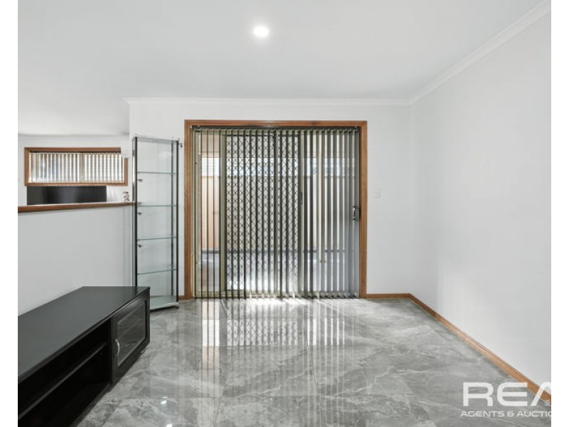17 The Boulevard, Parafield Gardens SA 5107
