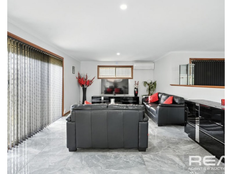 17 The Boulevard, Parafield Gardens SA 5107