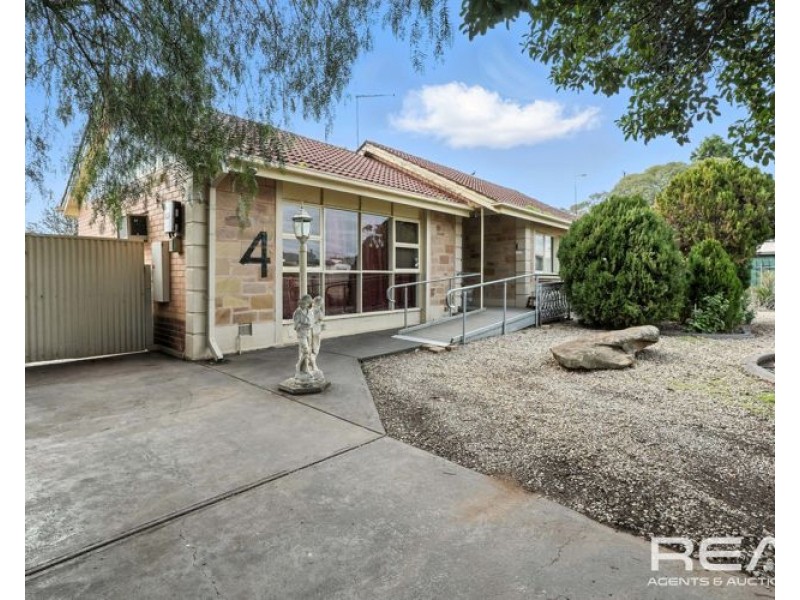 4 Crittenden Road, Smithfield Plains SA 5114