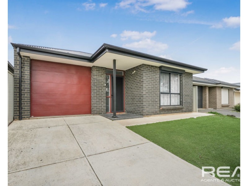14 Costa Street, Munno Para West SA 5115