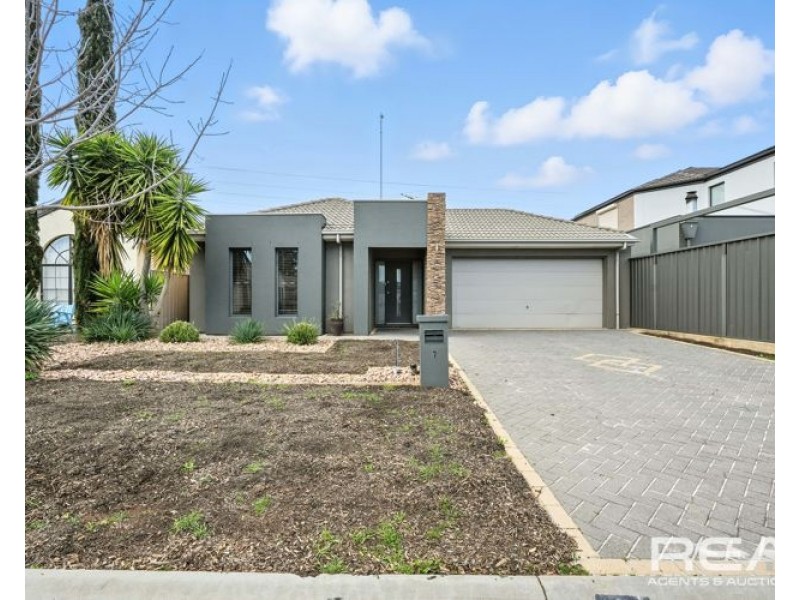 7 Oaks Court, Parafield Gardens SA 5107